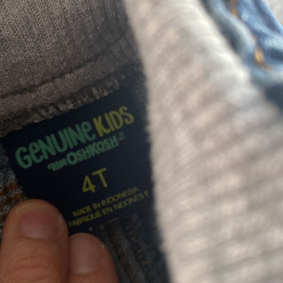 OshKosh Genuine Kids Jeans - Picture 5 of 6